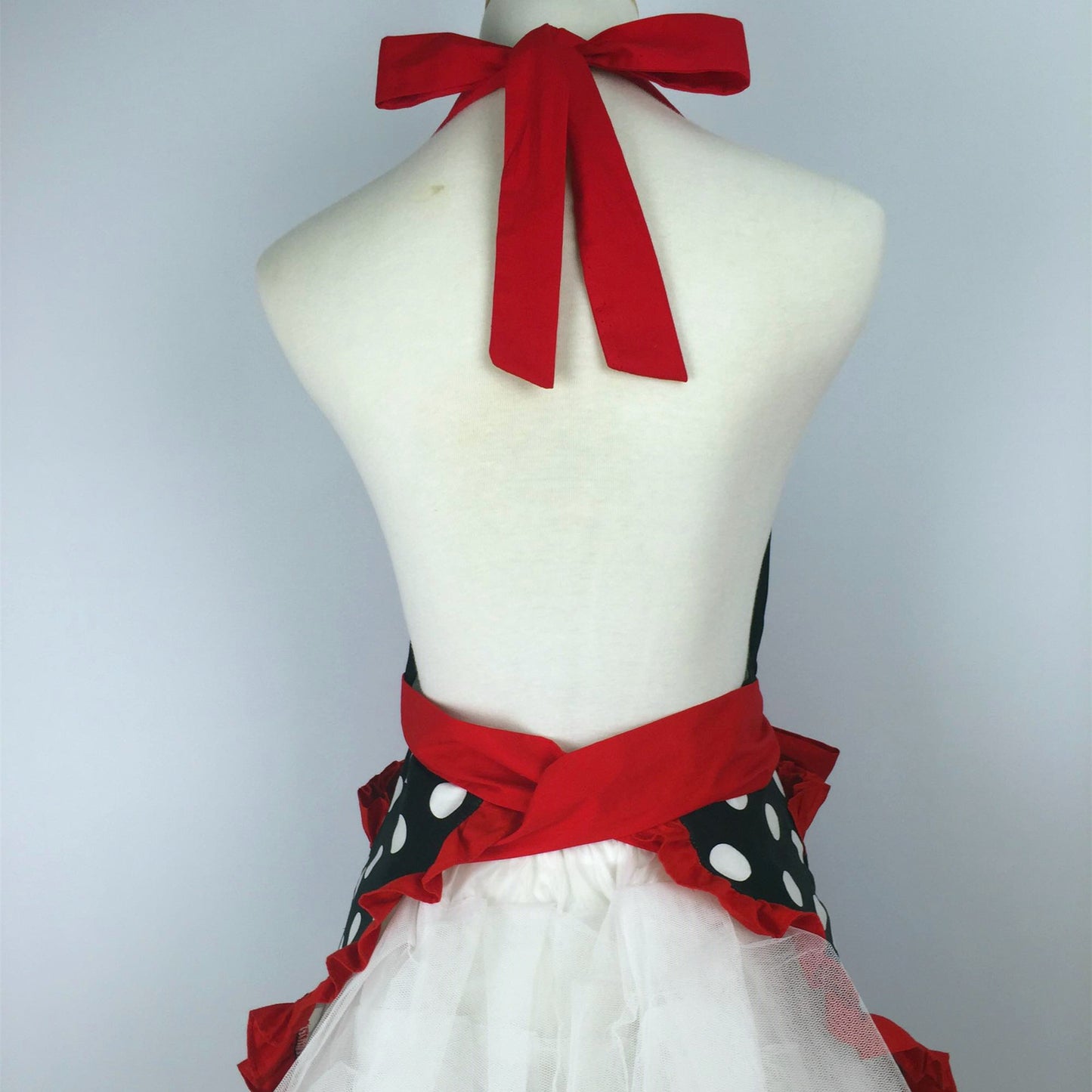 Pin-up Chic Retro Apron - touch of nostalgia and charm to your kitchen adventures