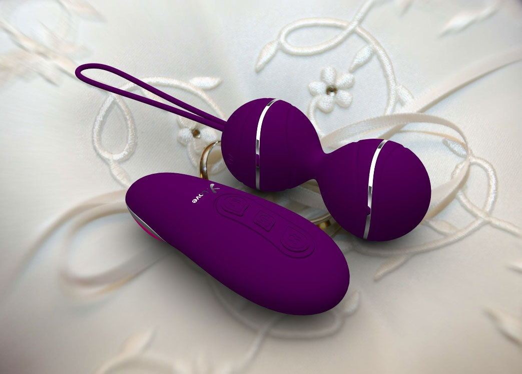 Oh-So-Remote Secret Vibes - Date Night Toy - Spice up your date night with this flirty subtle toy