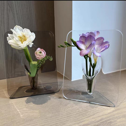 BoojieBloom Vase-elegant, modern luxury, and a high-fashion feel acrilic vase